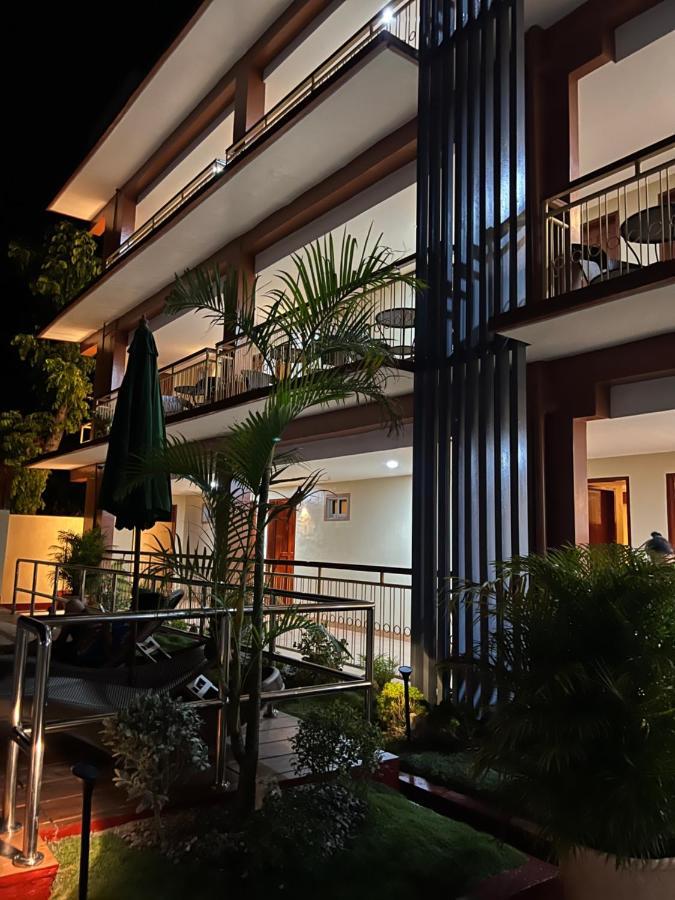 Rufana Suites Moalboal Exterior foto